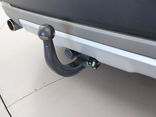 BMW X1 sDrive20i 192 PK AUT. + TREKHAAK | PANORAMA | SPORTSTOELEN LEDER | HEAD-UP | CAMERA | STOELVERWAR... ActivLease financial lease