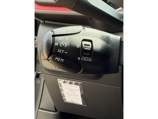Citroën C3 1.2 /110pk/H6/C-Series/Airco/Cruise/Carplay/€48 per mnd/Full-led ActivLease financial lease