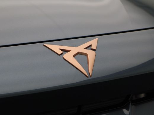 CUPRA Formentor 1.5 TSi 204 Pk e-Hybrid Automaat Business | 360° Camera | Panorma Dak | Adaptive Cruise | Full LE... ActivLease financial lease