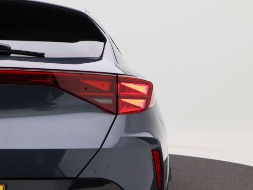 CUPRA Formentor 1.5 TSi 204 Pk e-Hybrid Automaat Business | 360° Camera | Panorma Dak | Adaptive Cruise | Full LE... ActivLease financial lease