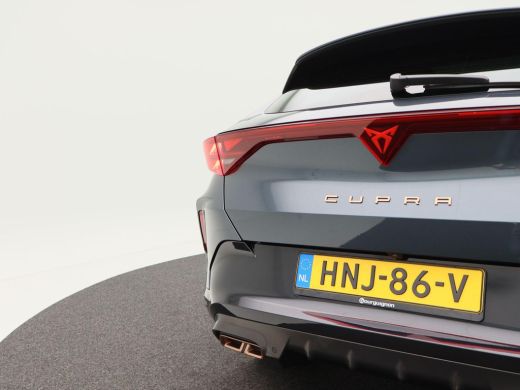 CUPRA Formentor 1.5 TSi 204 Pk e-Hybrid Automaat Business | 360° Camera | Panorma Dak | Adaptive Cruise | Full LE... ActivLease financial lease