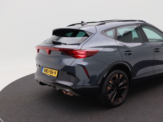 CUPRA Formentor 1.5 TSi 204 Pk e-Hybrid Automaat Business | 360° Camera | Panorma Dak | Adaptive Cruise | Full LE... ActivLease financial lease