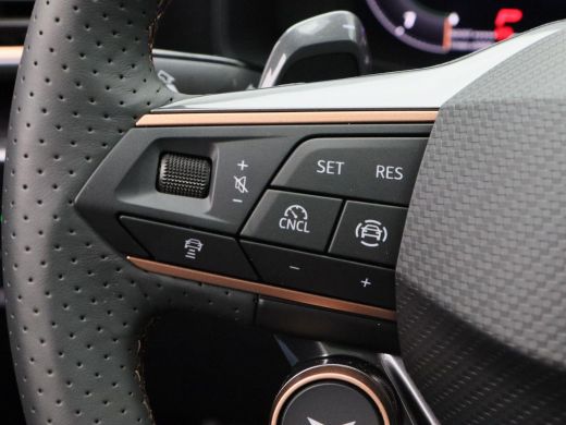 CUPRA Formentor 1.5 TSi 204 Pk e-Hybrid Automaat Business | 360° Camera | Panorma Dak | Adaptive Cruise | Full LE... ActivLease financial lease