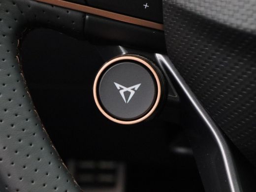 CUPRA Formentor 1.5 TSi 204 Pk e-Hybrid Automaat Business | 360° Camera | Panorma Dak | Adaptive Cruise | Full LE... ActivLease financial lease