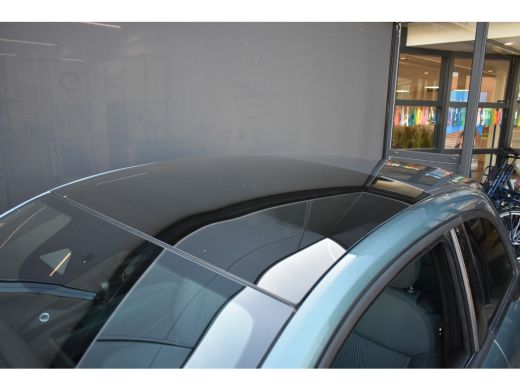 Fiat 500e Giorgio Armani Edition 42 kWh 3 Fase | Vol-Leder | Panoramadak | Stoelverwarming | Dodehoek-Detec... ActivLease financial lease