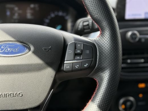 Ford Focus 1.0 EcoBoost ST Line Business | Navi | Trekhaak | Carplay | ActivLease financial lease