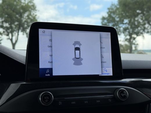 Ford Focus 1.0 EcoBoost ST Line Business | Navi | Trekhaak | Carplay | ActivLease financial lease