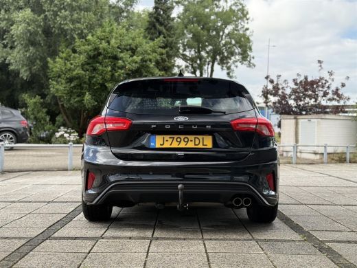 Ford Focus 1.0 EcoBoost ST Line Business | Navi | Trekhaak | Carplay | ActivLease financial lease