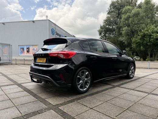Ford Focus 1.0 EcoBoost ST Line Business | Navi | Trekhaak | Carplay | ActivLease financial lease