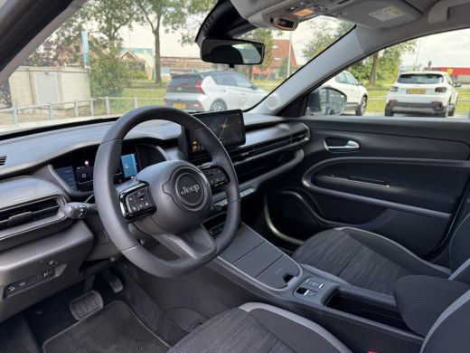 Jeep Avenger Longitude 54 kWh Aut. | Navi | Carplay | Stoelverwarming | ActivLease financial lease
