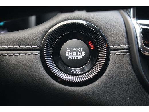 Jeep Compass 4xe 240 Plug-in Hybrid Electric S | Keyless | ALPINE SOUND | Climate | Camera | Carplay | LED | 1... ActivLease financial lease
