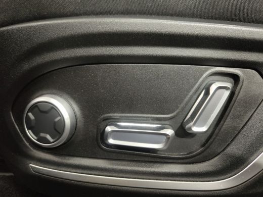 Lynk & Co 01 1.5 360 CAMERA | 6,6 KW LADEN | NL AUTO SCHUIFKANTELDAK | STOELVERW ActivLease financial lease