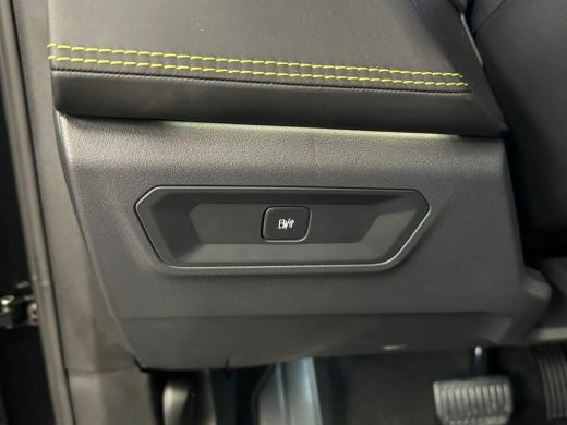 Lynk & Co 01 1.5 More | Afwijkende dakkleur | Apple Carplay/Android Auto|telefoonintegratie premium | Binnensp... ActivLease financial lease