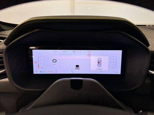 Lynk & Co 01 1.5 More | Afwijkende dakkleur | Apple Carplay/Android Auto|telefoonintegratie premium | Binnensp... ActivLease financial lease