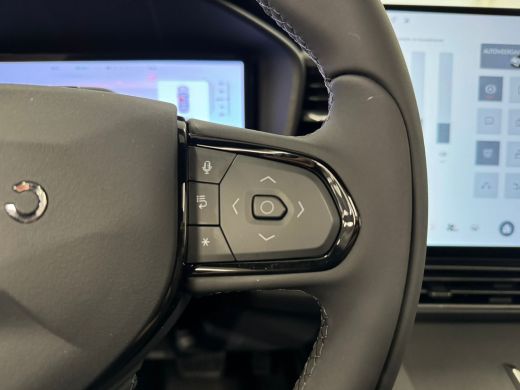 Lynk & Co 01 1.5 More | Afwijkende dakkleur | Apple Carplay/Android Auto|telefoonintegratie premium | Binnensp... ActivLease financial lease