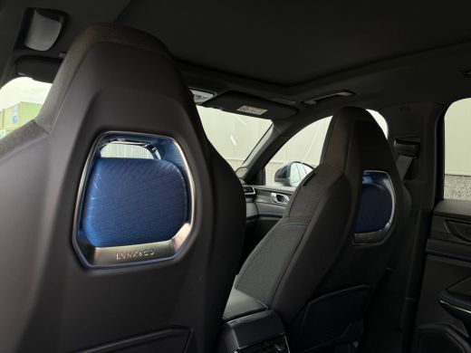 Lynk & Co 01 1.5 Plug-in Hybrid/262pk /Pano-dak/Zw-hemel/Adaptive/360Cam/Infinity ActivLease financial lease