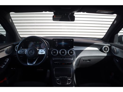 Mercedes-Benz GLC 300e 4MATIC Business Solution AMG Pano / Burmester / 360 camera / Trekhaak / ActivLease financial lease