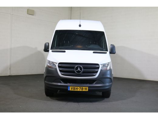 Mercedes-Benz Sprinter 316 CDI L2 H2 Airco Navigatie Camera 3.5t Trekhaak ActivLease financial lease