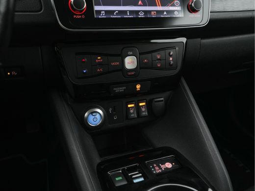 Nissan Leaf Tekna 40 kWh Aut. *LUXURY-LEATHER | FULL-LED | BOSE-SURROUND | DIGI-COCKPIT | ADAPTIVE-CRUISE | T... ActivLease financial lease