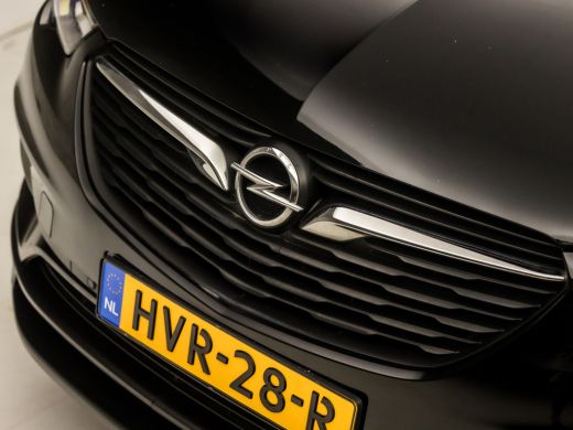 Opel Grandland X 1.2 Turbo Sport Automaat (APPLE CARPLAY, GROOT NAVI, PARKEERSENSOREN, SPORTSTOELEN, LANE ASSIST, ... ActivLease financial lease