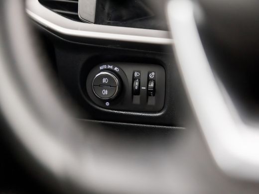 Opel Mokka 1.2 Turbo GS Line Automaat (APPLE CARPLAY, GROOT NAVI, STUUR/STOELVERWARMING, LEDER, SPORTSTOELEN... ActivLease financial lease