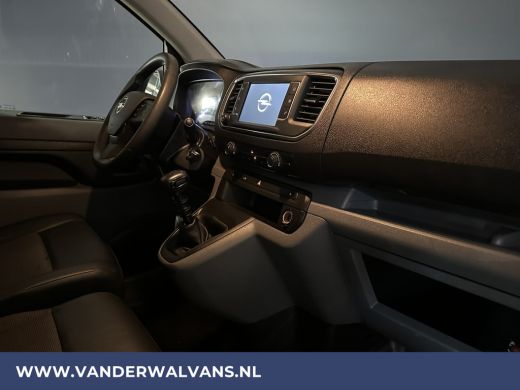 Opel Vivaro 2.0 CDTI 123pk L3H1 Euro6 Airco | 2x zijdeur | Camera | Navigatie | Apple Carplay | 2500kg Trekha... ActivLease financial lease