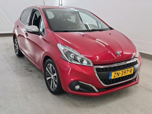 Peugeot 208 1.2 PureTech Allure NL AUTO | CARPLAY | CAMERA | AUTOMAAT ! ActivLease financial lease