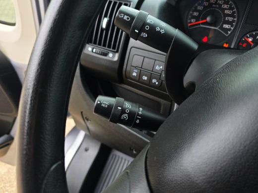 Peugeot Boxer 2.2 BlueHDi L2 H2 - 140 Pk - Euro 6 - Navi - ParkeerCamera ActivLease financial lease