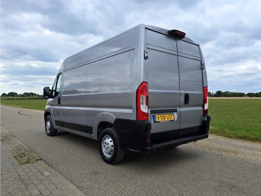 Peugeot Boxer 2.2 BlueHDi L2 H2 - 140 Pk - Euro 6 - Navi - ParkeerCamera ActivLease financial lease