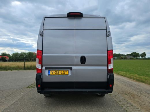 Peugeot Boxer 2.2 BlueHDi L2 H2 - 140 Pk - Euro 6 - Navi - ParkeerCamera ActivLease financial lease