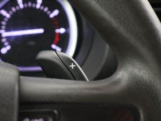 Peugeot Expert 227S 2.0 BLUEHDI 180 PK AUTOMAAT + TREKHAAK | APPLE CARPLAY | CAMERA | NAVIGATIE ActivLease financial lease