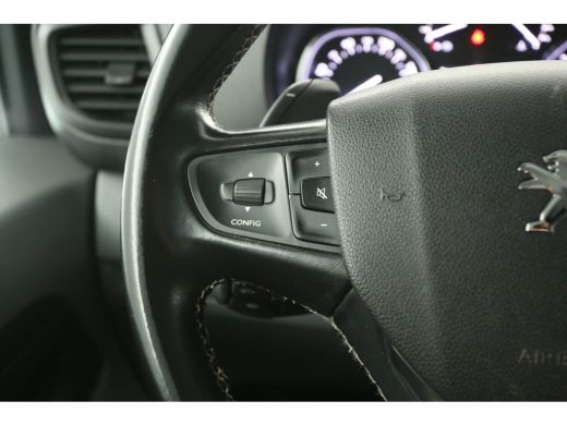 Peugeot Expert 227S 2.0 BlueHDI L2H1 180PK Automaat Airco Camera Carplay Head-up LED Cruise PDC 3 Persoons ActivLease financial lease