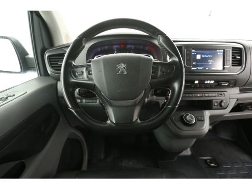 Peugeot Expert 227S 2.0 BlueHDI L2H1 180PK Automaat Airco Camera Carplay Head-up LED Cruise PDC 3 Persoons ActivLease financial lease