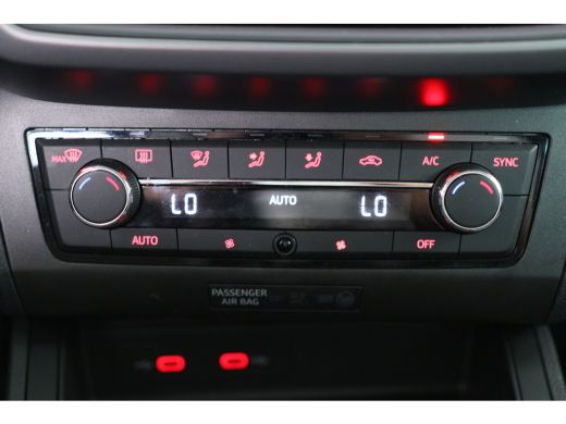 Seat Ibiza 1.0 TSI Style Business Intense | 1e Eigenaar! | Navi | Clima | Cruise Control | Camera | Lichtmet... ActivLease financial lease