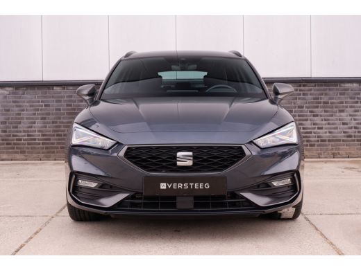 Seat Leon Sportstourer 1.5 eTSI FR | Elek. Trekhaak | LED | Carplay | Camera | Navi | Keyless | Adap. Cruise ActivLease financial lease