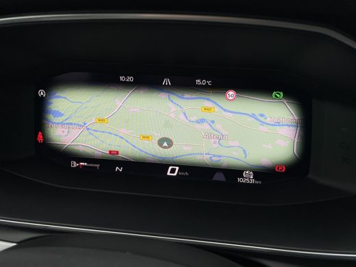 Seat Leon Sportstourer 1.5 eTSI FR | Elek. Trekhaak | LED | Carplay | Camera | Navi | Keyless | Adap. Cruise ActivLease financial lease