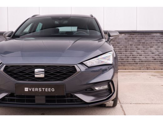 Seat Leon Sportstourer 1.5 eTSI FR | Elek. Trekhaak | LED | Carplay | Camera | Navi | Keyless | Adap. Cruise ActivLease financial lease