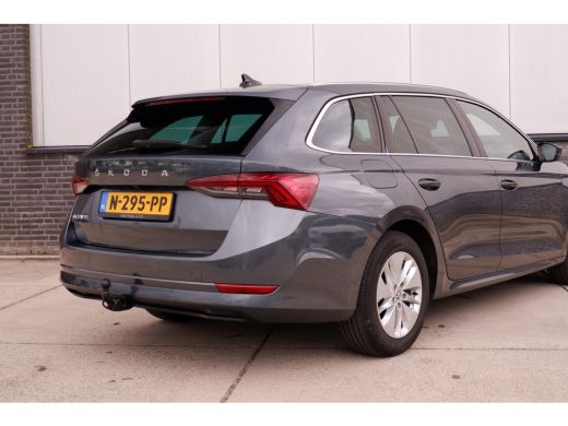 Skoda Octavia Combi 1.0 TSI Business Edition Plus Elek. Trekhaak | Virtual Cockpit | LED | Navi | Carplay ActivLease financial lease