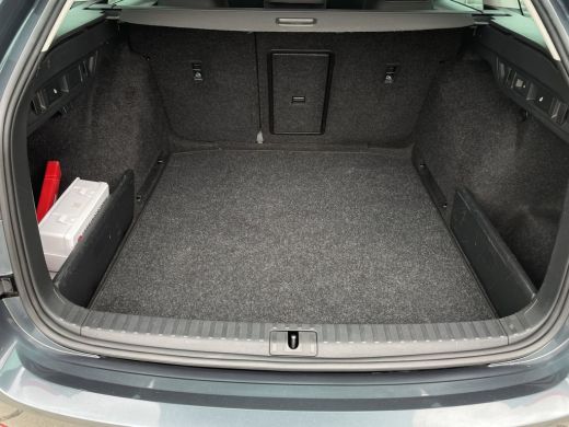 Skoda Octavia Combi 1.0 TSI Business Edition Plus Elek. Trekhaak | Virtual Cockpit | LED | Navi | Carplay ActivLease financial lease