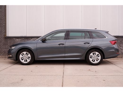 Skoda Octavia Combi 1.0 TSI Business Edition Plus Elek. Trekhaak | Virtual Cockpit | LED | Navi | Carplay ActivLease financial lease
