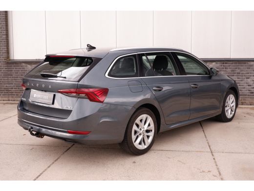 Skoda Octavia Combi 1.5 e-TSI Business Edition Plus Trekhaak | Virtual Cockpit | LED | Navi | Carplay ActivLease financial lease