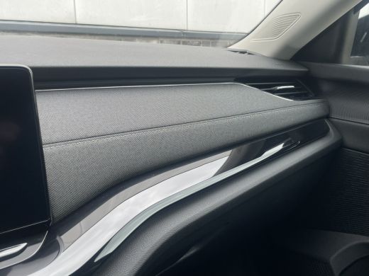 Skoda Octavia Combi 1.5 e-TSI Business Edition Plus Trekhaak | Virtual Cockpit | LED | Navi | Carplay ActivLease financial lease