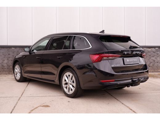 Skoda Octavia Combi 1.5 e-TSI Business Edition Plus Trekhaak | Virtual Cockpit | LED | Navi | Carplay ActivLease financial lease