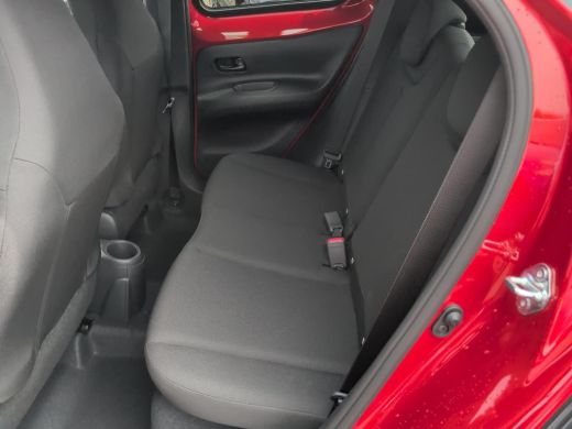 Toyota Aygo 1.0 VVT-i MT Pulse | Android Auto | Apple Carplay | NIEUWE Auto ActivLease financial lease
