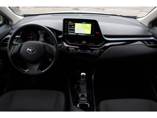 Toyota C-HR 2.0 Hybrid Dynamic **NAVIGATIE/ APPLE CARPLAY/ 24 MAANDEN GARANTIE** ActivLease financial lease