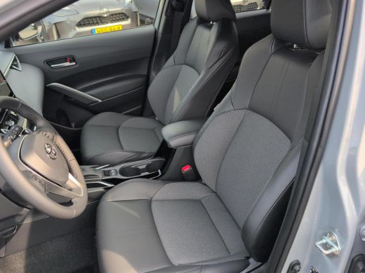 Toyota Corolla Cross Hybrid 200 Style | Android Auto | Apple Carplay | NIEUWE Auto ActivLease financial lease