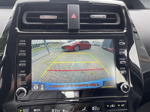 Toyota Prius 1.8 Plug-in Hybrid Executive ActivLease financial lease