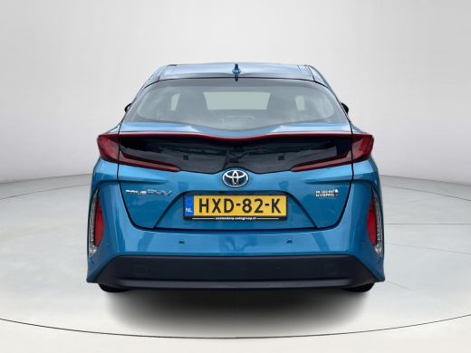 Toyota Prius 1.8 Plug-in Hybrid Executive ActivLease financial lease