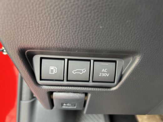 Toyota Prius 2.0 Plug-in Hybrid 220 Executive Premium ActivLease financial lease