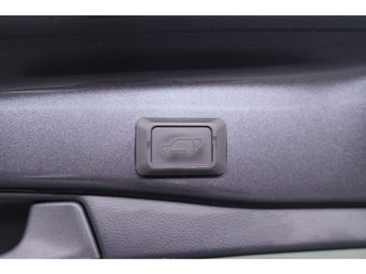Toyota RAV4 2.5 Hybrid Dynamic Bi-tone | LED | Navi | Clima | Cruise Adaptive | Stoelverwarming | JBL | Keyle... ActivLease financial lease